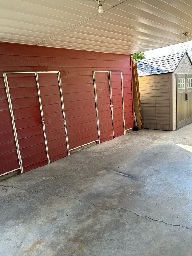 Building Photo - 2 Bedroom 1 Bathroom House American Fork