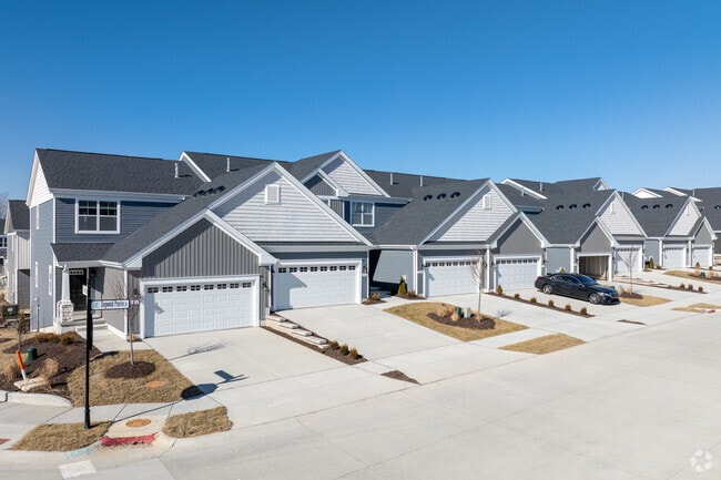 Building Photo - The Prairie Luxury Apartments