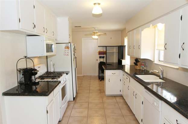 Building Photo - 8807 McAvoy Dr