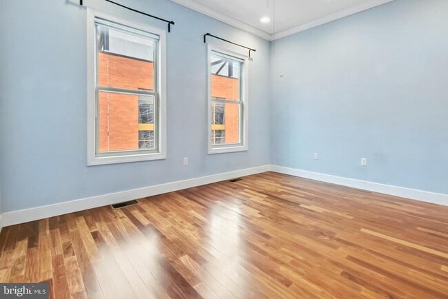 Building Photo - 2140 Pemberton St