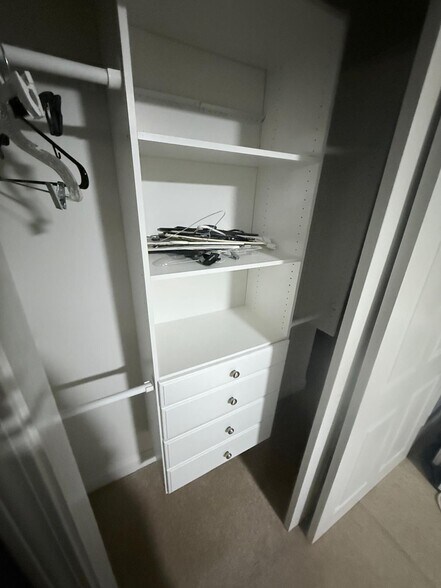 Building Photo - 8 Colby St