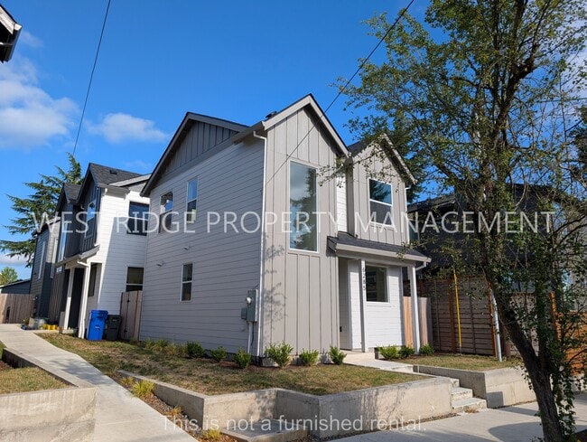 Primary Photo - 6285 NE 19th Ave