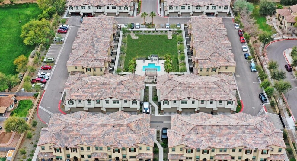 Aerial view of Casa Sole Vita Townhomes - Casa Sole Vita Townhomes