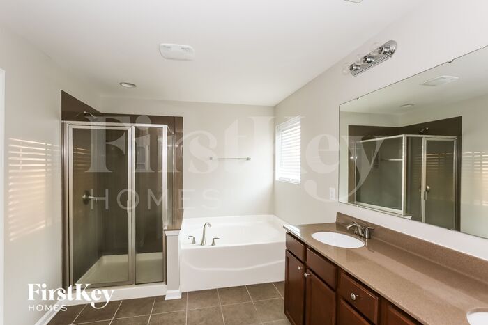 Building Photo - 10413 Kempsford Dr