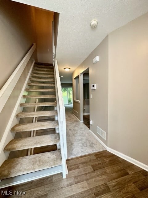 Building Photo - 1330 Meadow Run