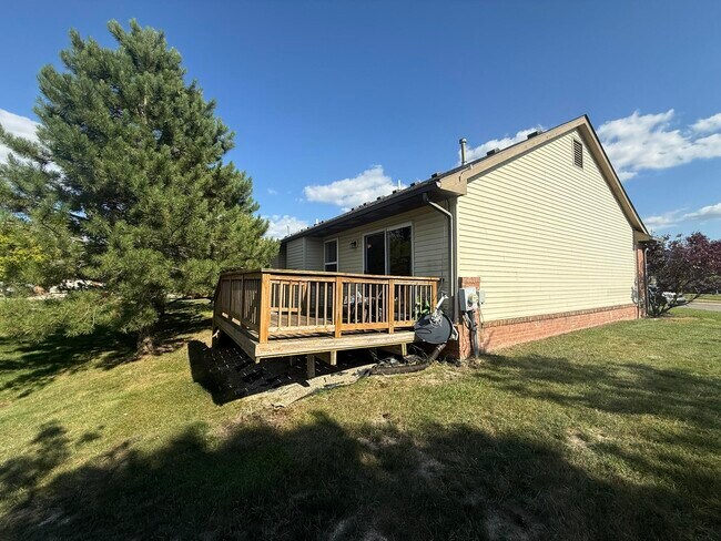 Building Photo - 1788 Wexford Dr