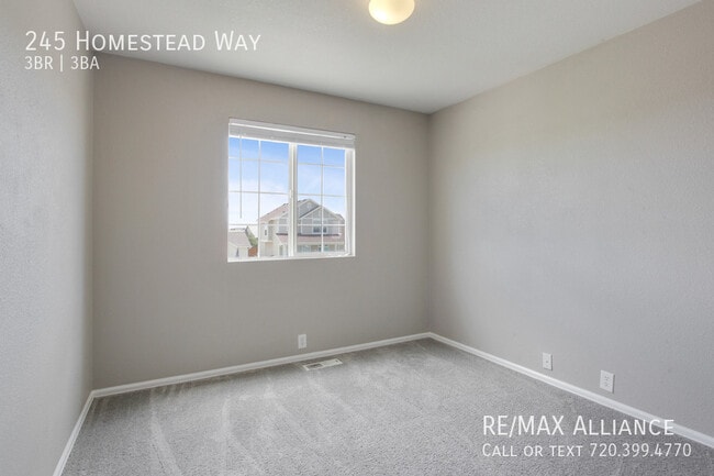 Building Photo - 245 Homestead Way