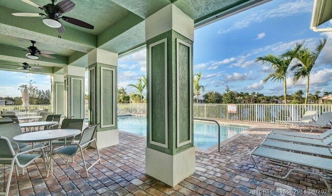 Building Photo - 11900 Cypress Key Way