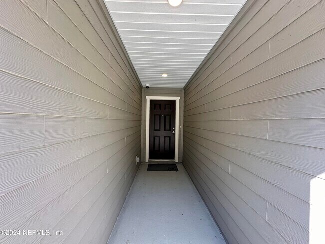 Building Photo - 12398 Gillespie Ave