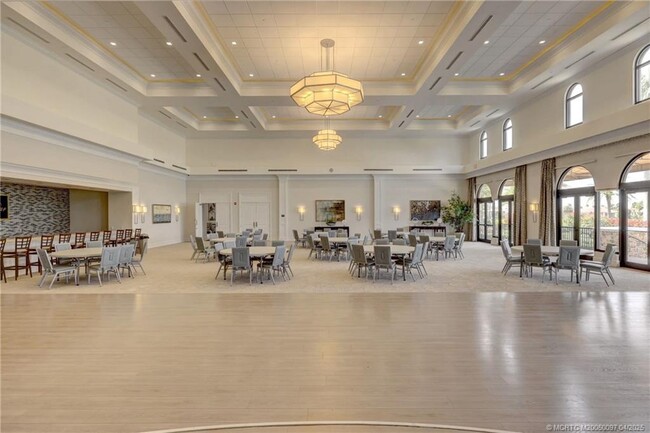 Building Photo - 9446 SW Pepoli Way