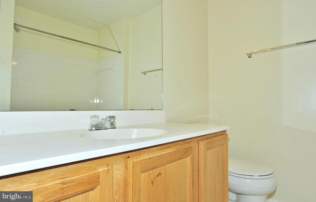 Building Photo - 6414 Lureta Ann Ln