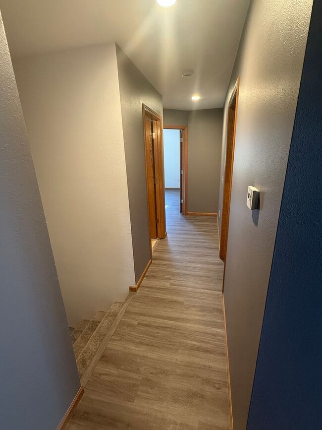 Building Photo - Remodeled 3BR 3BA Duplex in Black Earth – $2,950 Month-to-Month