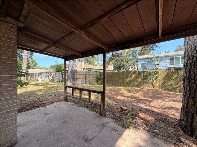 Building Photo - 6915 Ten Curves Rd