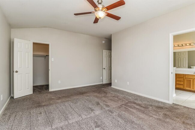 Building Photo - 21502 Falvel Misty Dr