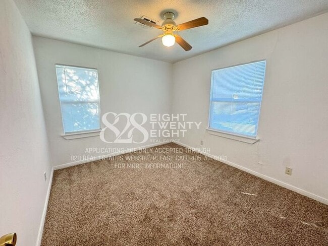 Building Photo - Cute 2 Bed/1 Bath Single Family Home in De...