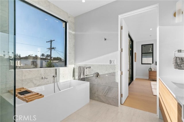 Building Photo - 4532 Katherine Ave