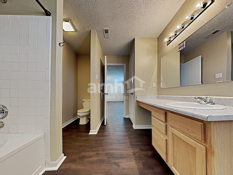 Building Photo - 356 Sunbeam Ln