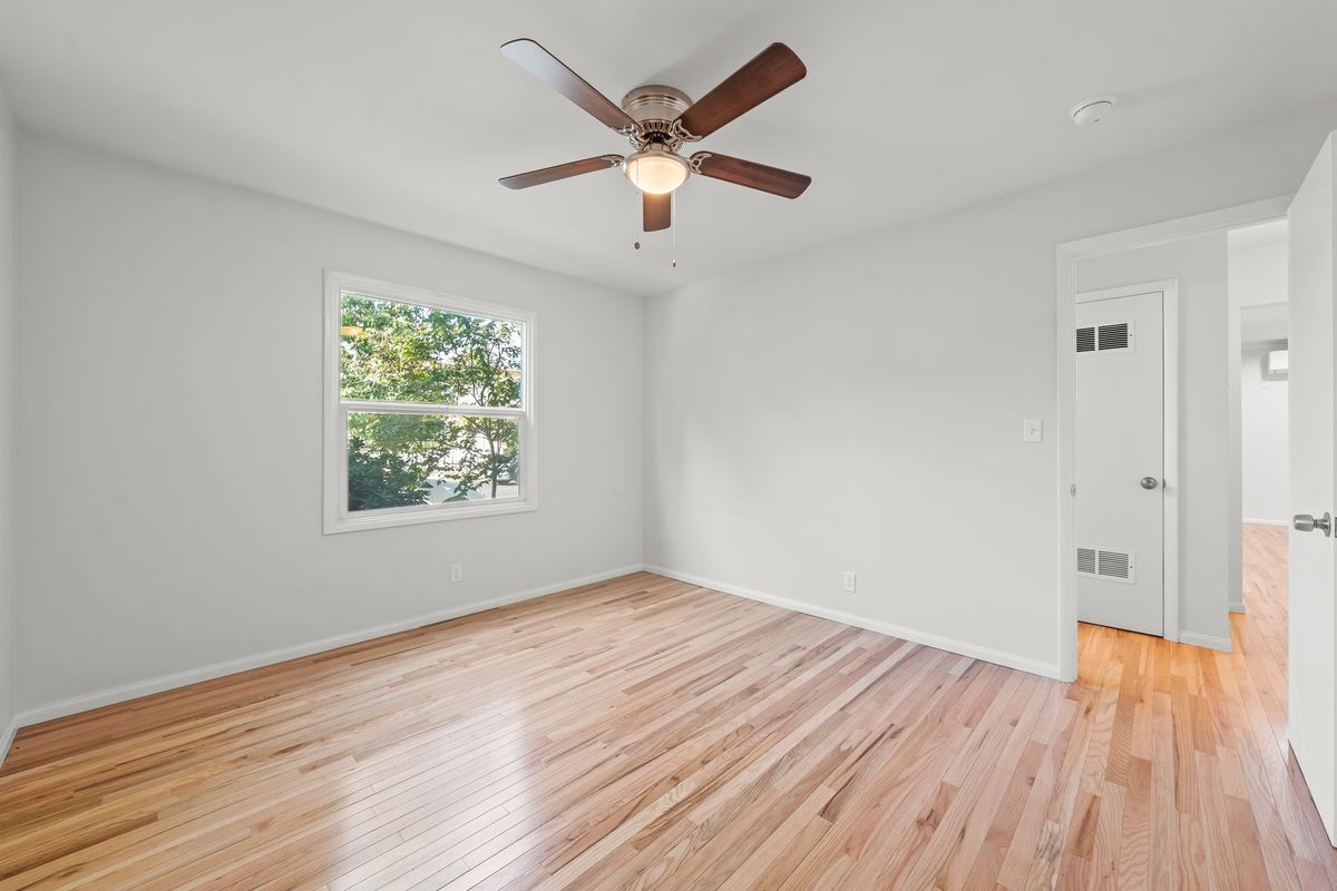 Building Photo - 3720 W Chandler Blvd