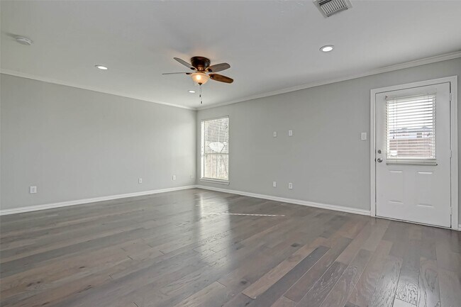 Building Photo - 7816 Stoneyway Dr