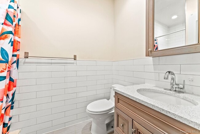 Building Photo - 382 Bergen St