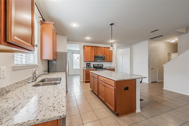 Building Photo - 2312 Bermont Red Ln