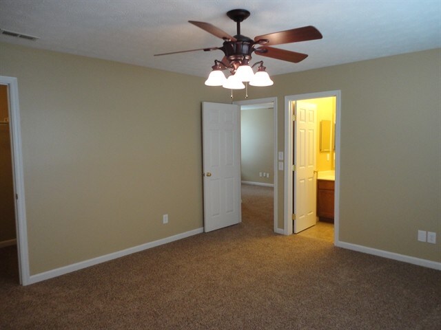 Building Photo - 1472 Blake Ct