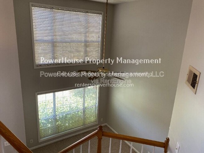Building Photo - 605 Suwanee Lakes Cir NW