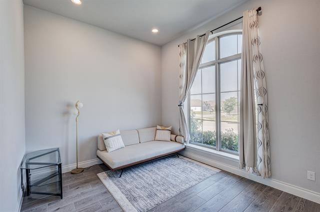 Building Photo - 830 Knoxbridge Rd