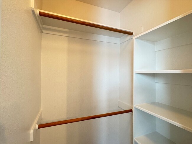 Building Photo - 11531 Jacinth Ct