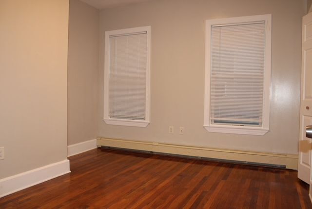 Building Photo - 17 Sewall St