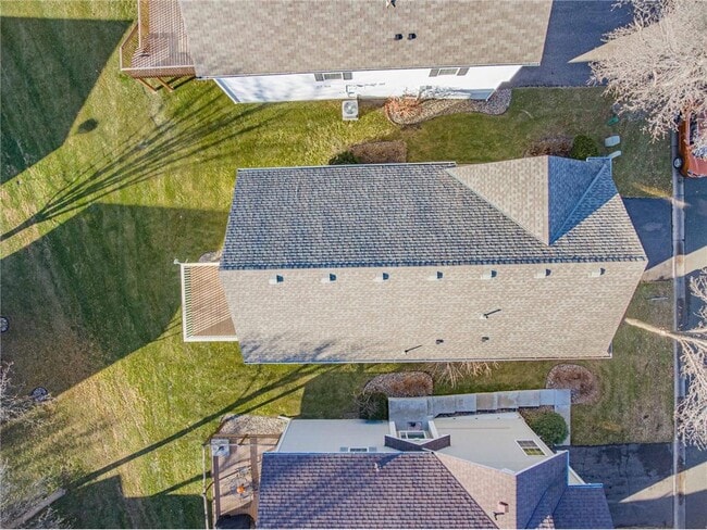 Building Photo - 916 Parkside Blvd