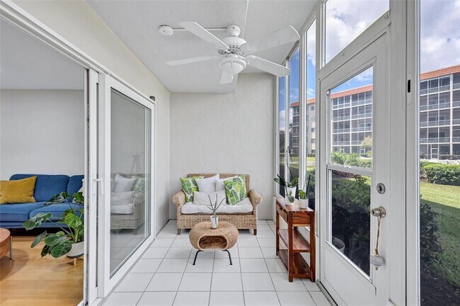 Building Photo - 1600 1st Ave W