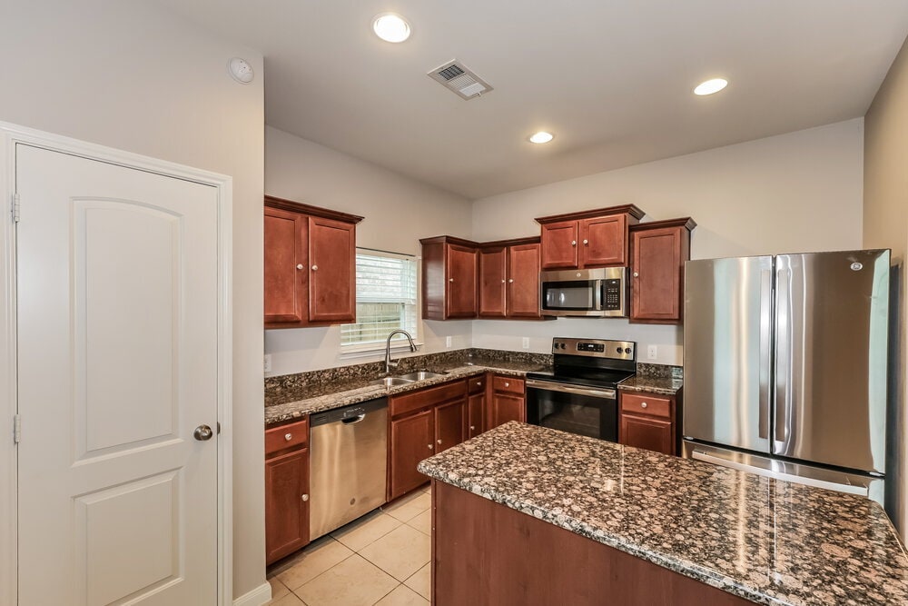 Building Photo - 4144 Tower Ln