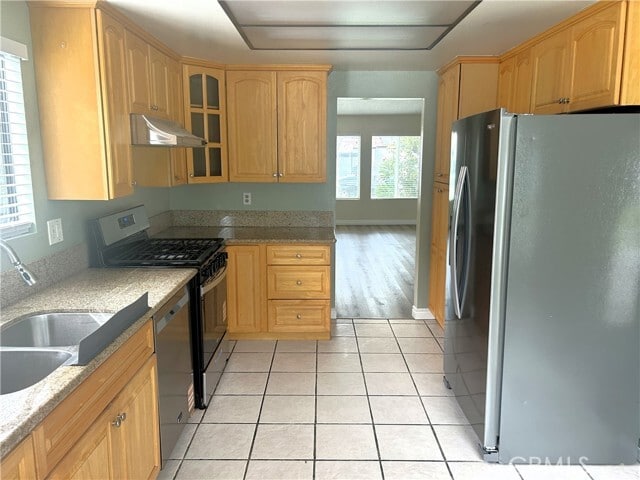 Building Photo - 2320 Songbird Ln