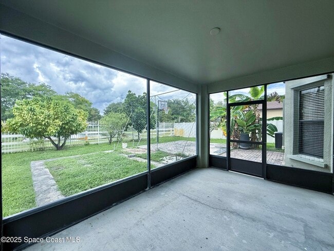 Building Photo - 4020 Millicent Cir
