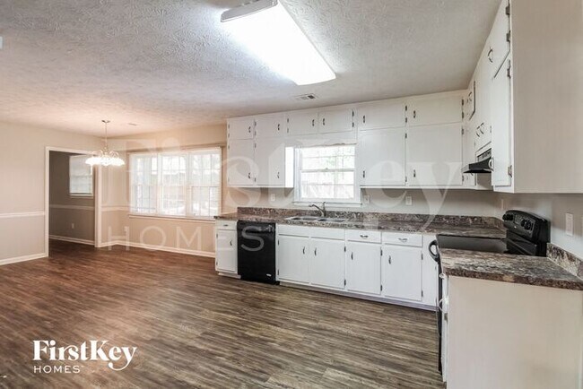 Building Photo - 4541 Shiloh Hills Dr
