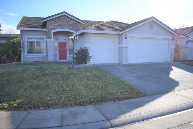 Primary Photo - 9289 Winding Brook Way