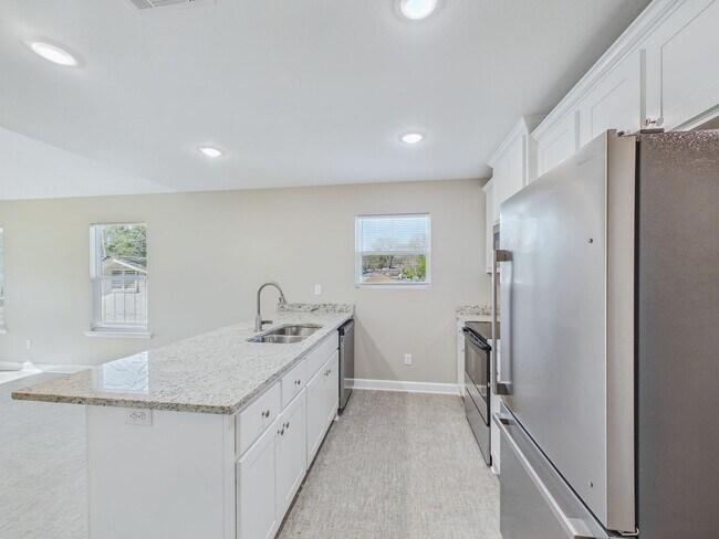 Building Photo - 4619 Foster St