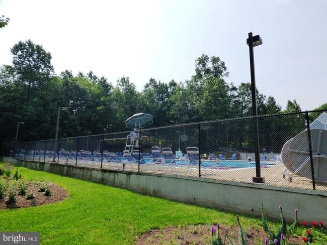 Building Photo - 2253 Coppersmith Square