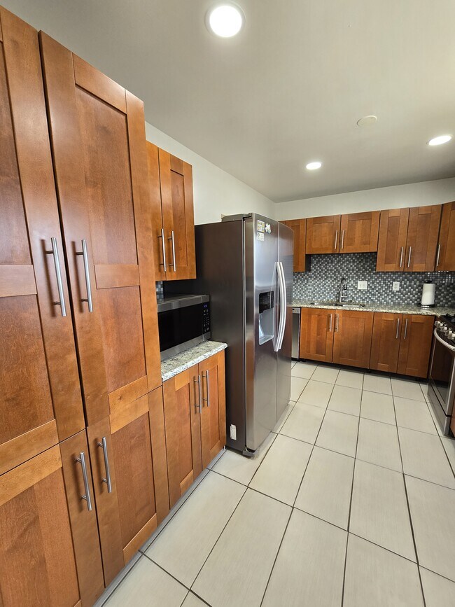 Building Photo - 3803 Towanda Rd