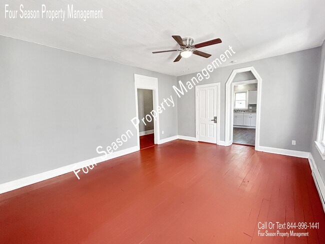 Building Photo - 116-118 Elm St