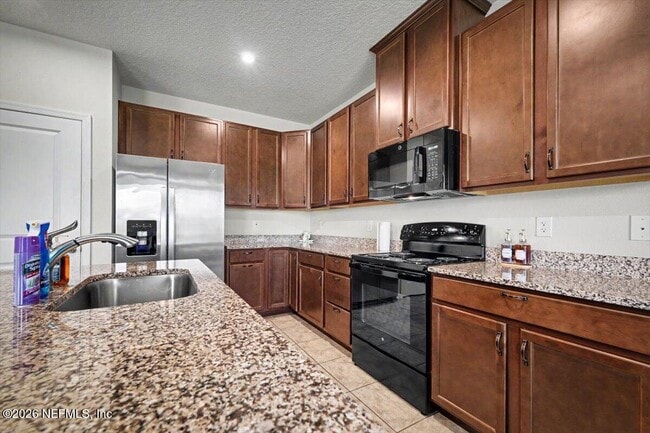 Building Photo - 11443 Tiburon Dr
