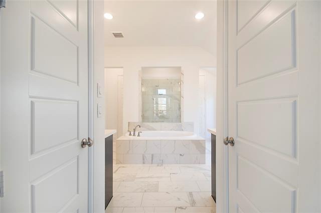 Building Photo - 2554 Runhappy Ct