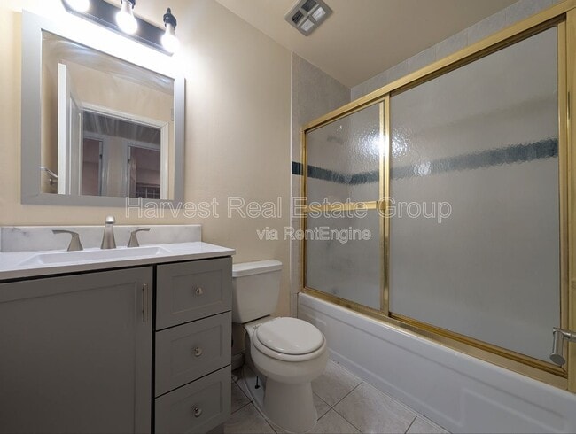 Building Photo - 5160 Ramsgate Dr