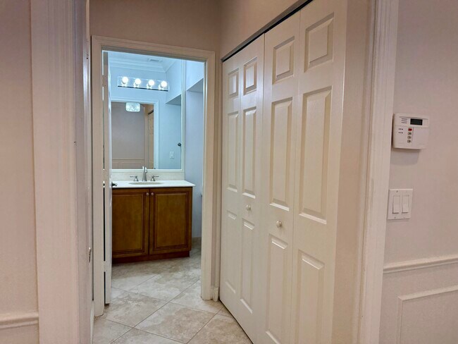 Building Photo - 7447 Briella Dr