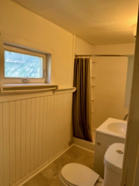 Building Photo - 117 Farmer St