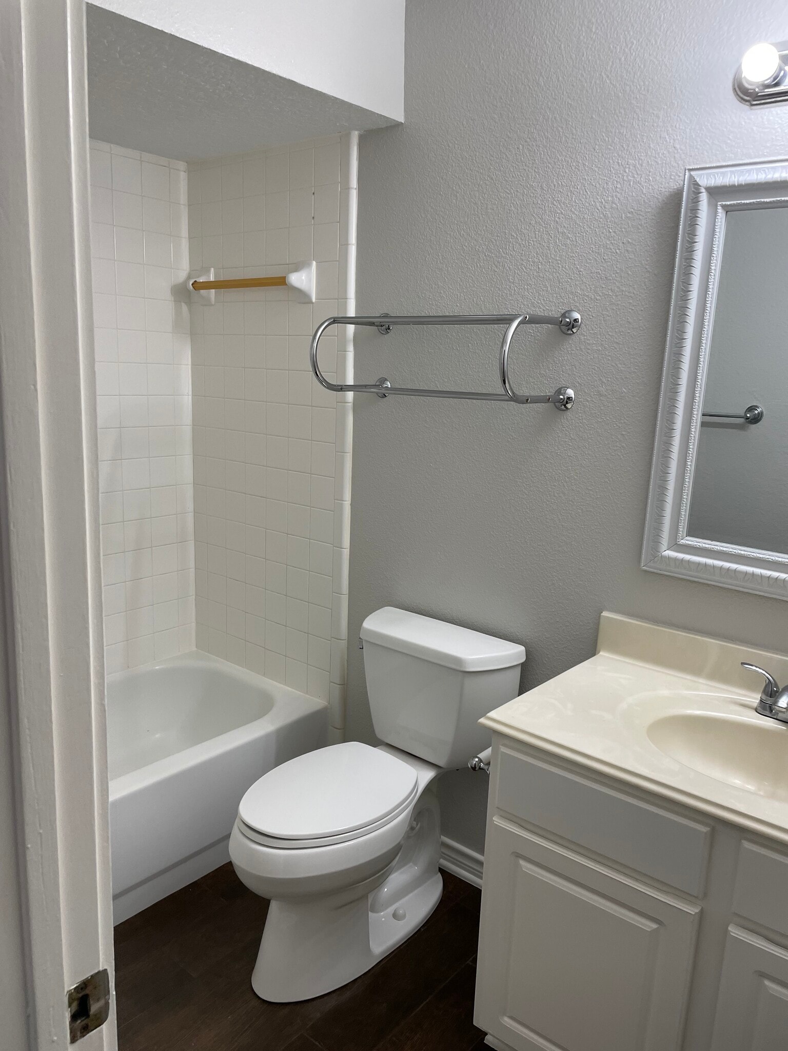 Bathroom #2 - 1384 Havelock Dr