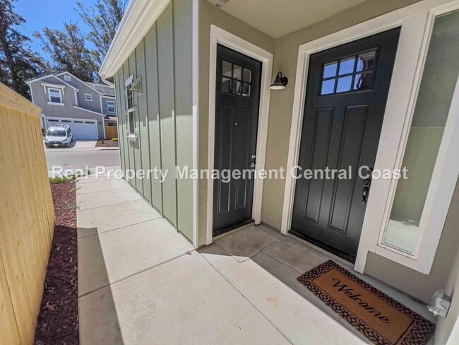 Building Photo - AVAILABLE AUGUST - New San Luis Ranch Studio