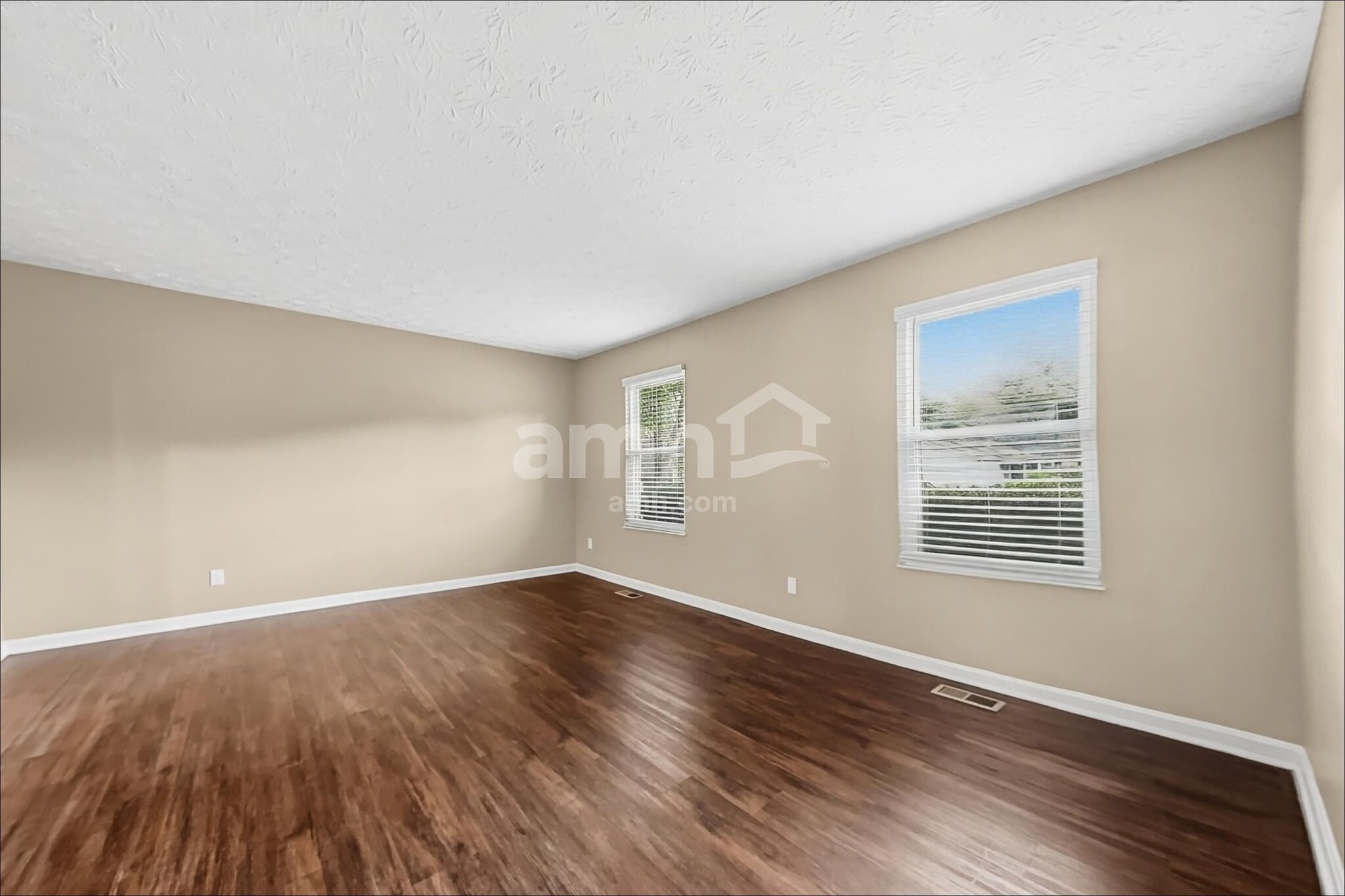 Building Photo - 6714 Midnight Sun Dr
