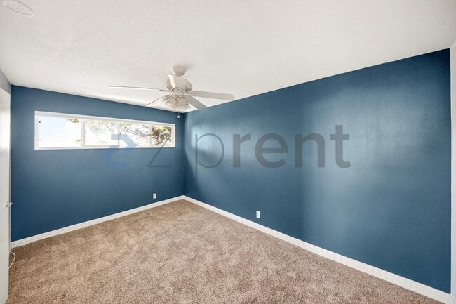 Building Photo - 705 S Pacific Coast Hwy